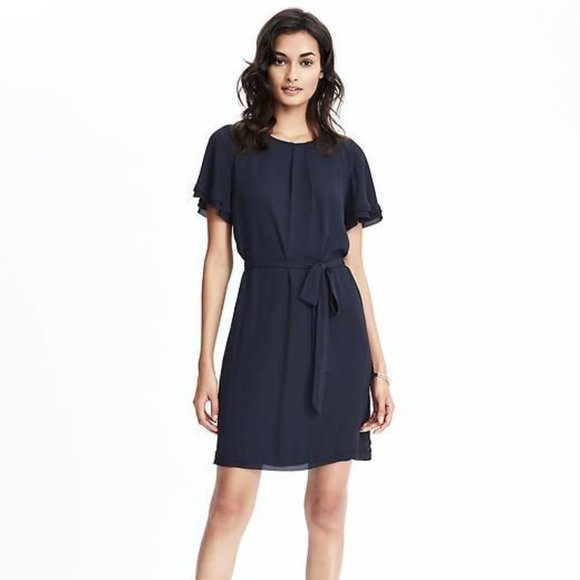 Banana Republic Dresses & Skirts - Banana Republic Navy Tie-Waist Dress - Size Large